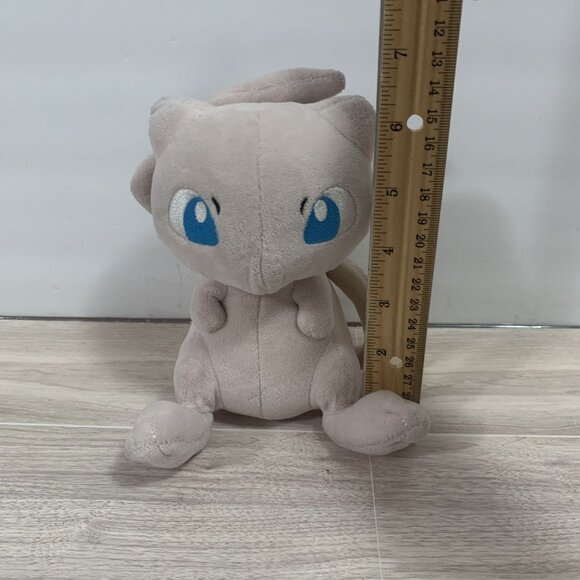 Nintendo Pokémon Pocket Monsters Sanei Mew Plush - Picture 7 of 9